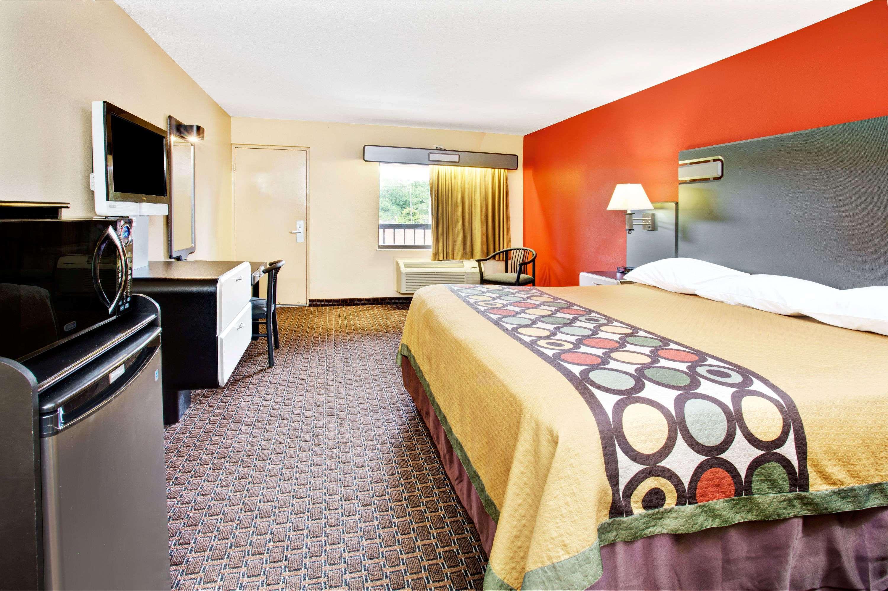 Super 8 By Wyndham Kissimmee/Maingate/Orlando Area Hotel Celebration Ngoại thất bức ảnh