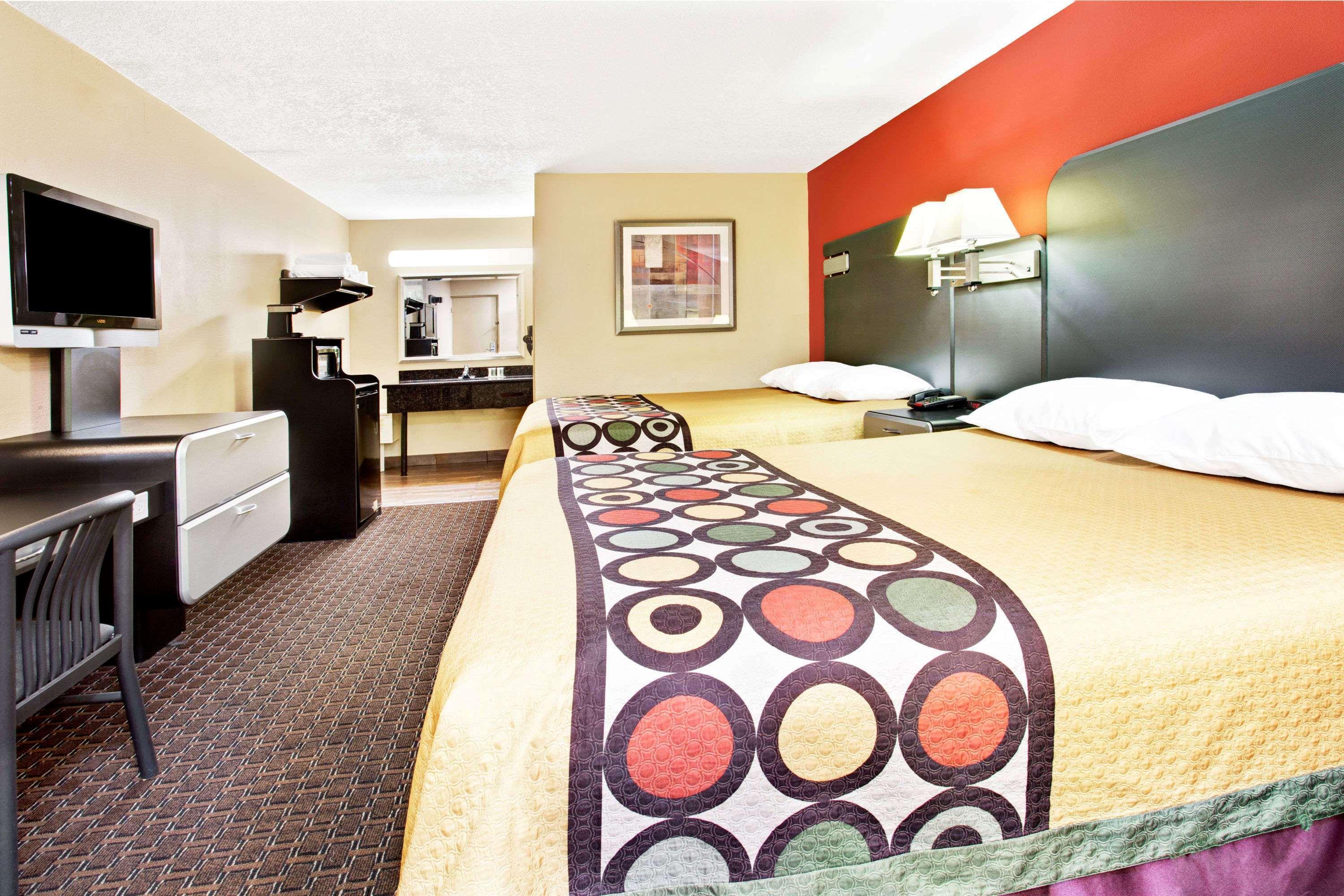 Super 8 By Wyndham Kissimmee/Maingate/Orlando Area Hotel Celebration Ngoại thất bức ảnh
