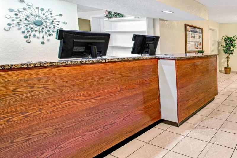 Super 8 By Wyndham Kissimmee/Maingate/Orlando Area Hotel Celebration Ngoại thất bức ảnh